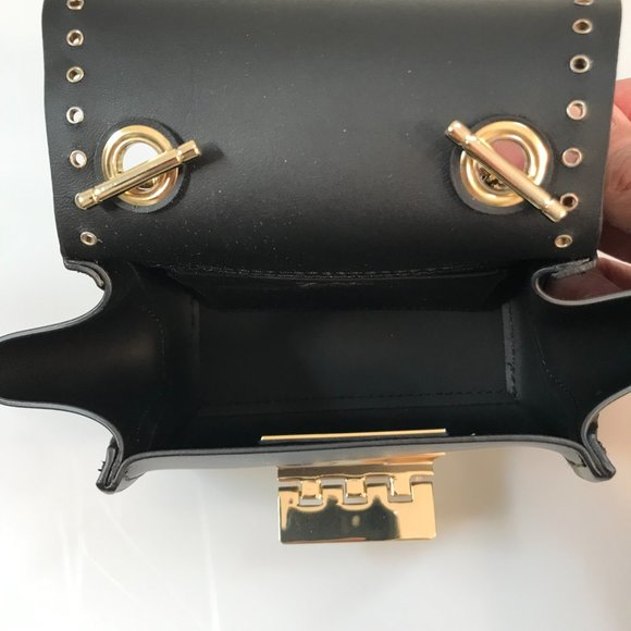 NWT Authentic ZAC Zac Posen Eartha Mini Grommet Chain Strap Crossbody in Black - Picture 8 of 10